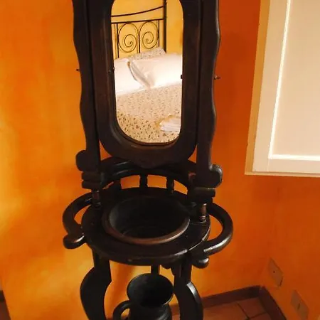 Millequattrocento Bed and Breakfast Γκαέτα